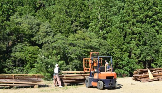 天白石場建て３　大工の製材所